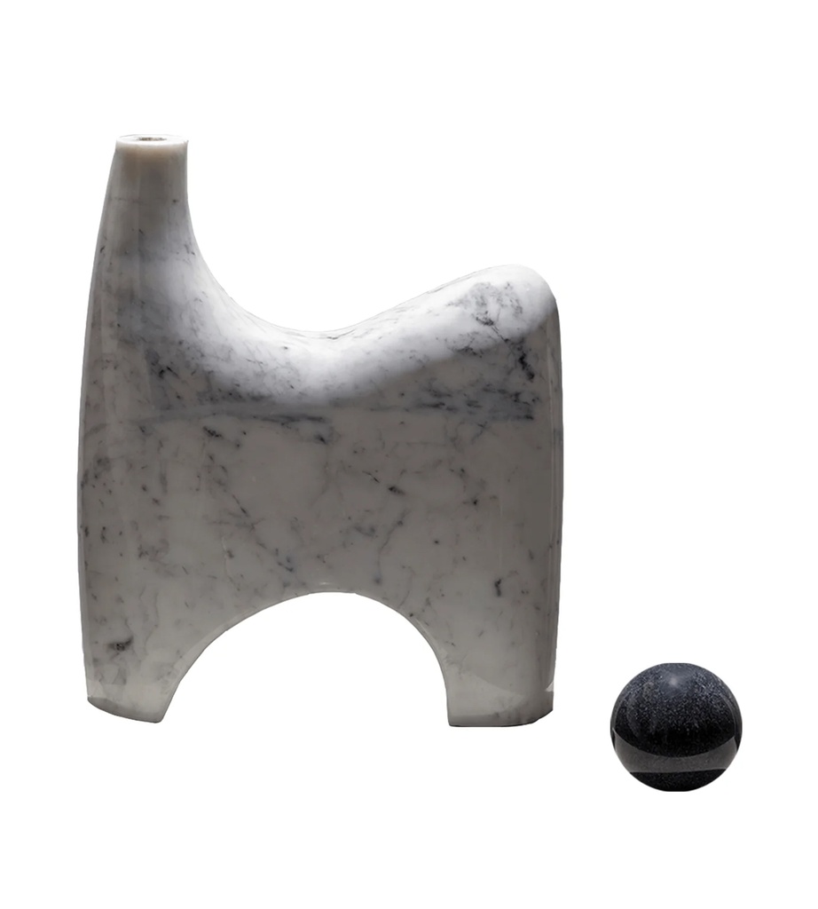 Vase White Iyla 02