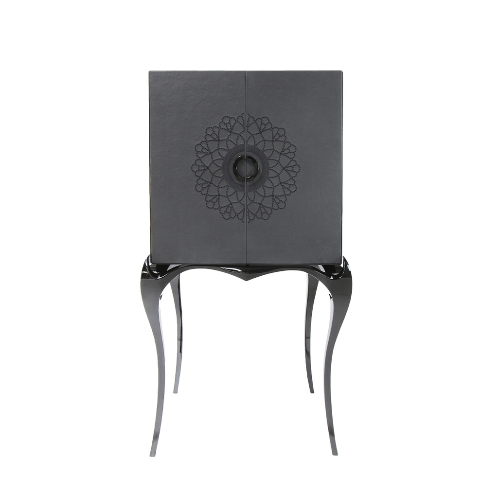 Naperon Black Cabinet