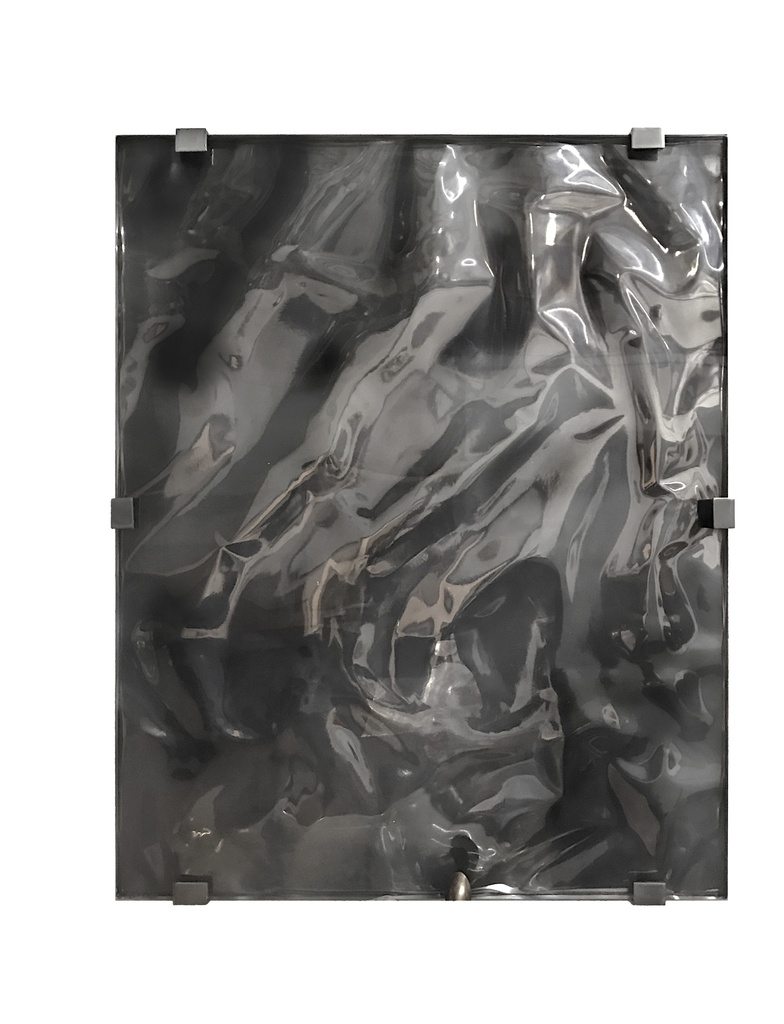 Aqua Art Mirror
(Smoke, Cr51)