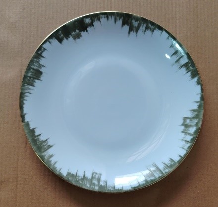 Dinner Plate Coupe Iris
Iris 2
Dia26.5 Cm H. 3.0 Cm V. 0.59 G