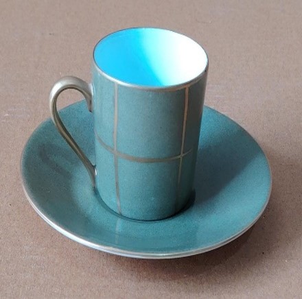 Straight Coffee Cup & Saucer Trame 1
Dia12.5 Cm H. 7.0 Cm V. 9.0 Cl V. 0.18 G