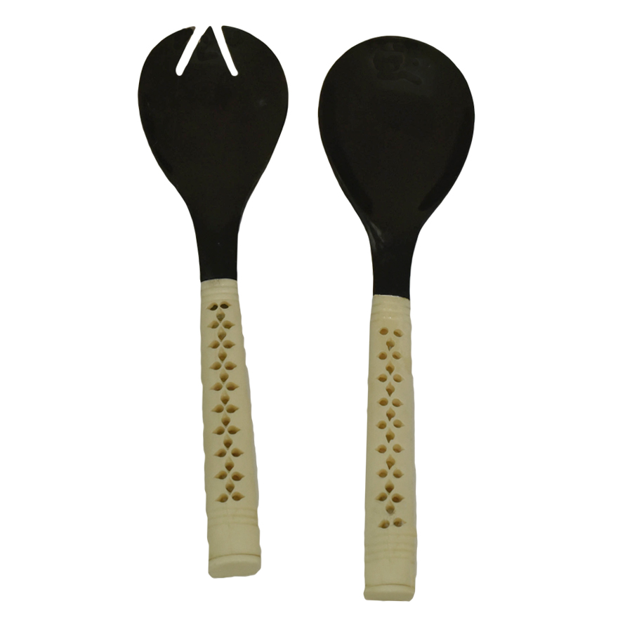 S/2 Eyelet Serving Pieces Hand Carved Handle Design