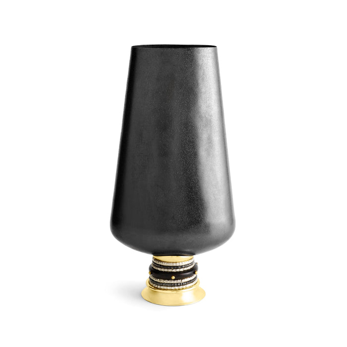 Naga Vase Hand Textured