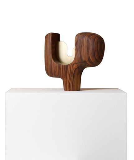 [107004350] Wood Mini - 3 Sculpture (Black/Gold,31x30.5x8.9, Stone/Brass)